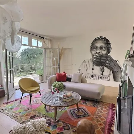 Villa Bastide Uzes A Pied Avec Piscine Maison Les Ailes Uzès