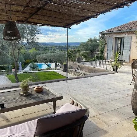 Bastide A Pied Piscine Vue Imprenable Havre De Paix Uzès