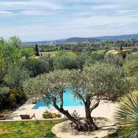 Bastide A Pied Piscine Vue Imprenable Havre De Paix Uzes