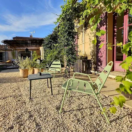 Bastide A Pied Piscine Vue Imprenable Havre De Paix Villa Uzes