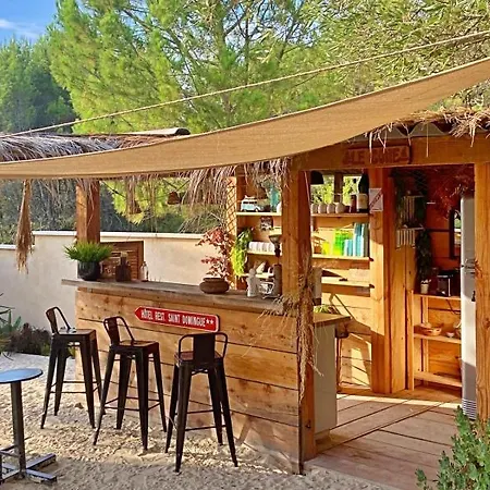 Vila Bastide Uzes A Pied Avec Piscine Maison Les Ailes Uzès