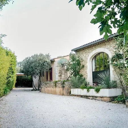 Bastide A Pied Avec Piscine Maison Les Ailes